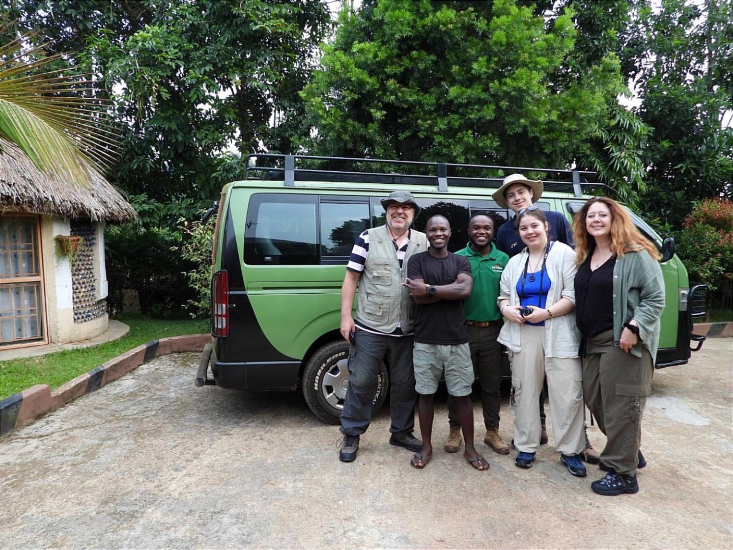 Plastic Bottles House Entebbe Exterior foto